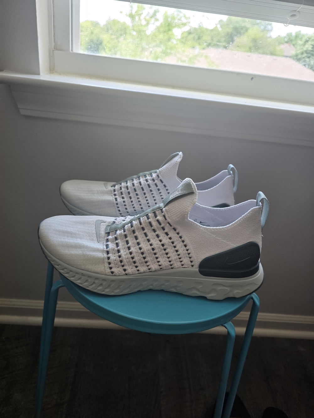 White Knit Slip-On Sneakers with Black Heel Accent